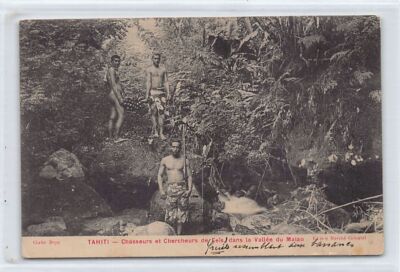 Polynesia - TAHITI - Hunters and researchers of Feis in the Malo Valley