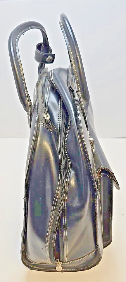 Maletín de mano McKlein EE. UU. de cuero con bordes para computadora portátil Foto 4 de 4