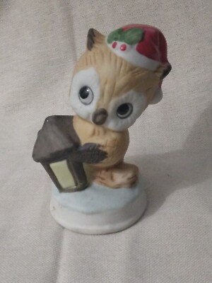 Vintage Treasure Masters CHRISTMAS OWL W/LANTERN Figurine EUC Sticker Decor