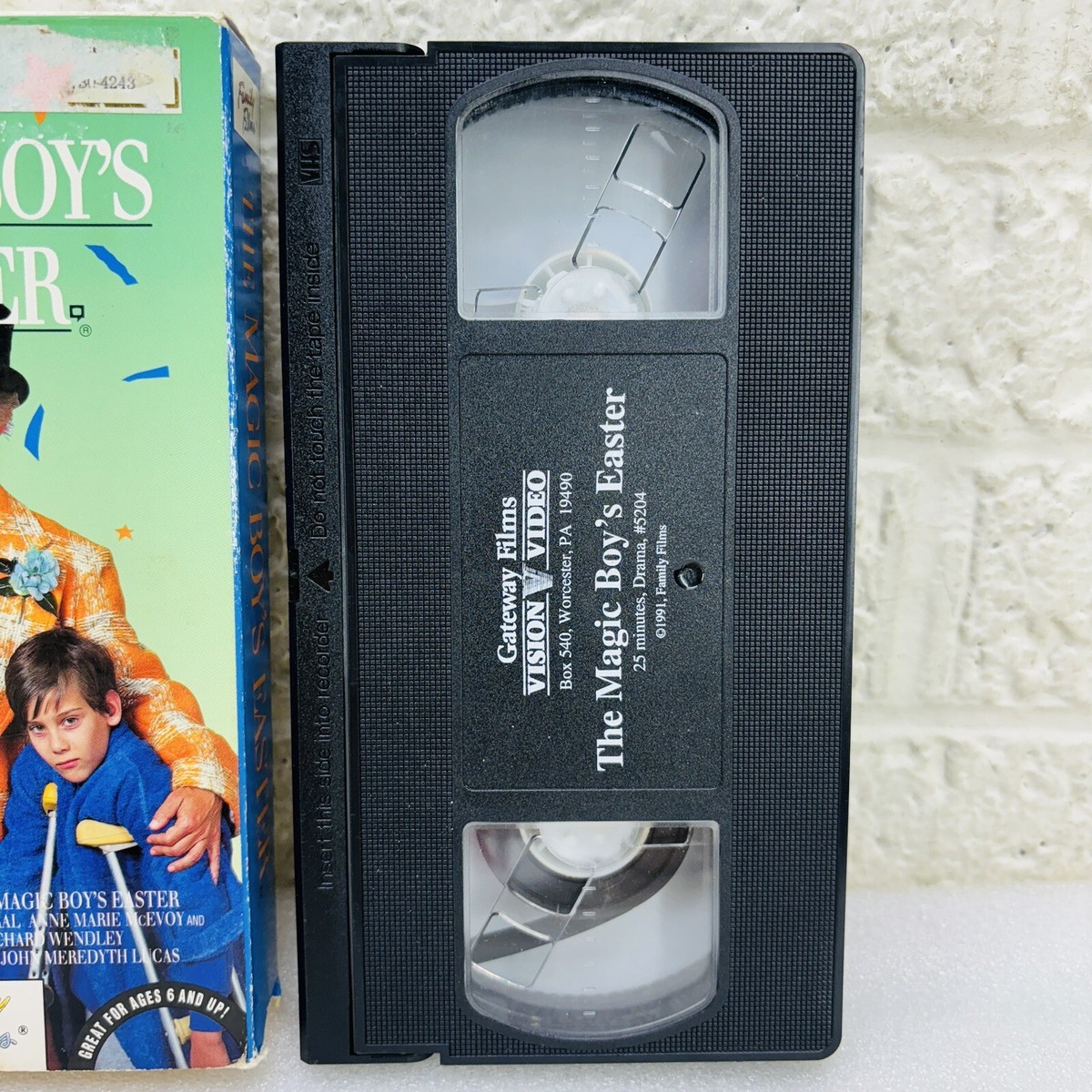 FREE MOGUL STYLE　VHS Teenage Mutant Ninja Turtles Hi-C Funny They Shrunk