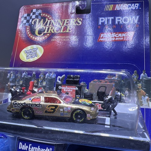 Winner's Circle Nascar Pit Row Series #3 Dale Earnhardt 1998 Gold Diecast New - Picture 2 of 4