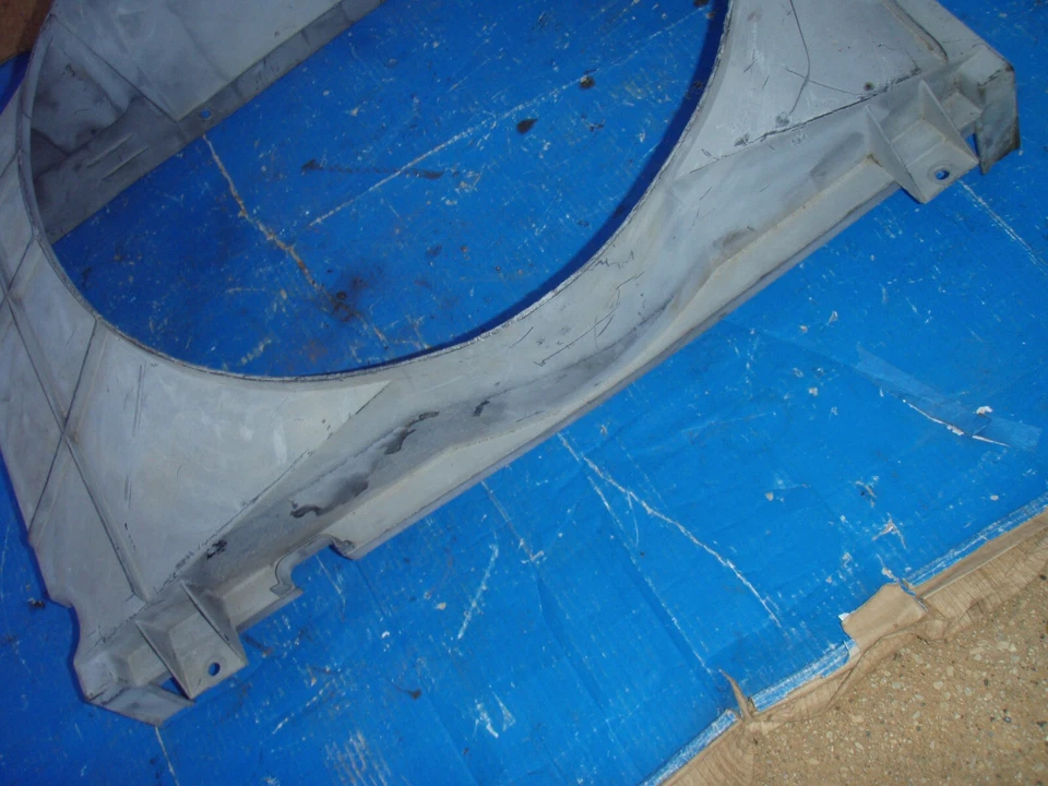 1969 1970 1971 1972 Pontiac 69 70 71 72 GTO/LEMANS CUBIERTA VENTILADOR RADIADOR 9795194-2 Foto 3 de 4