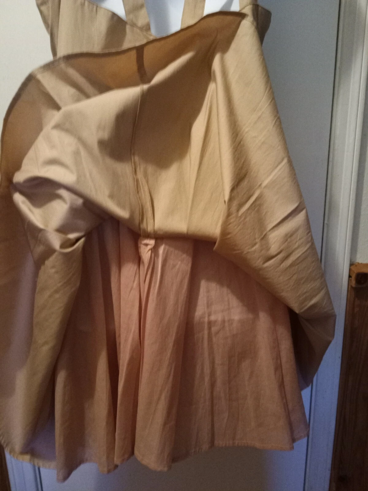 UNDERCOVER Abito svasato Victoria's Secret Moda ~ marrone chiaro davanti incrociato taglia 12