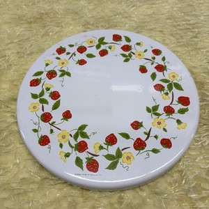 Vintage Strawberry Floral MCM Enamel Stove Burner Single Cover Rustic Cottage 8”