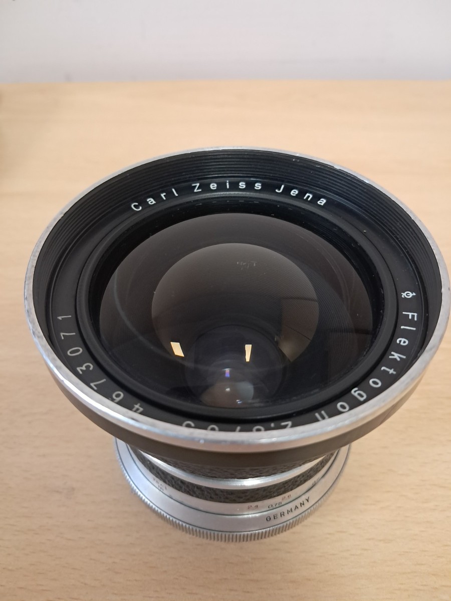 Carl Zeiss Jena Flektogon f/2.8 65mm Wide Angle Lens Pentacon Six