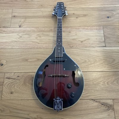 Stagg M50 E akustische elektrische Bluegrass Mandoline mit Softcase - Redburst