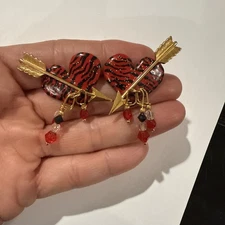 LUNCH AT THE RITZ Enamel Crystal Heart Knosh Heart Arrows NO BACKS 