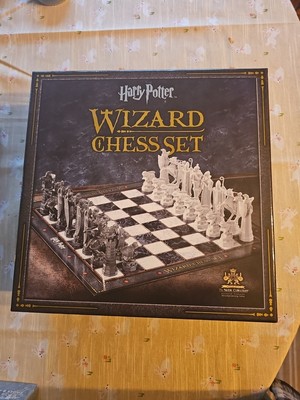 HARRY POTTER Wizard Chess Set (The Noble Collection) FULLY COMPLETE SET!!! 