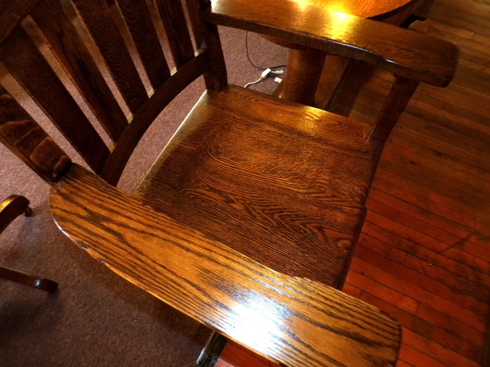 Antique Oak Chair Billiard pool hall spectator chair refinished restored #2 - Image 4 of 4