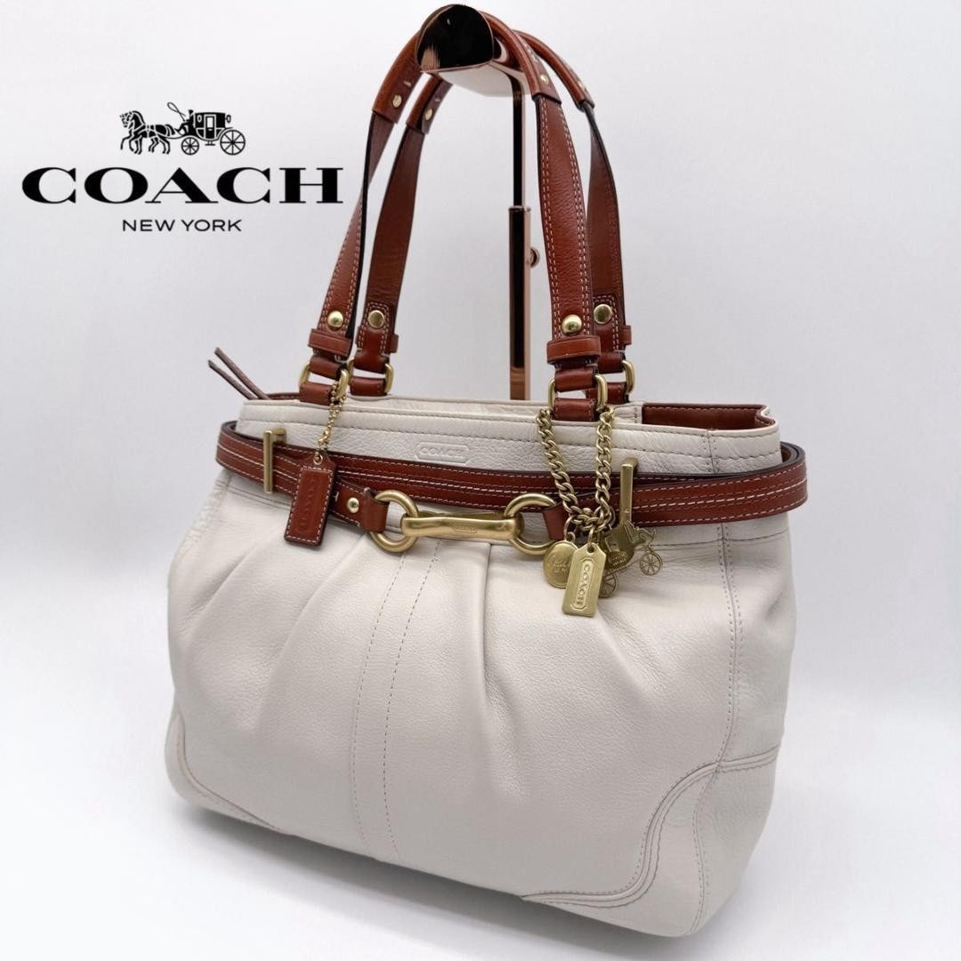 COACH Hamptons Leather Tote Bag in White & Brown Pre-Owned from Japan