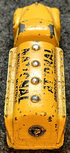 VINTAGE DINKY TOYS 443 YELLOW NATIONAL BENZOLE MIXTURE TANKER MADE IN ENGLAND - Picture 4 of 5