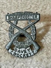 Vintgage Davey Crockett Sharpshooter Neck Slide Badge
