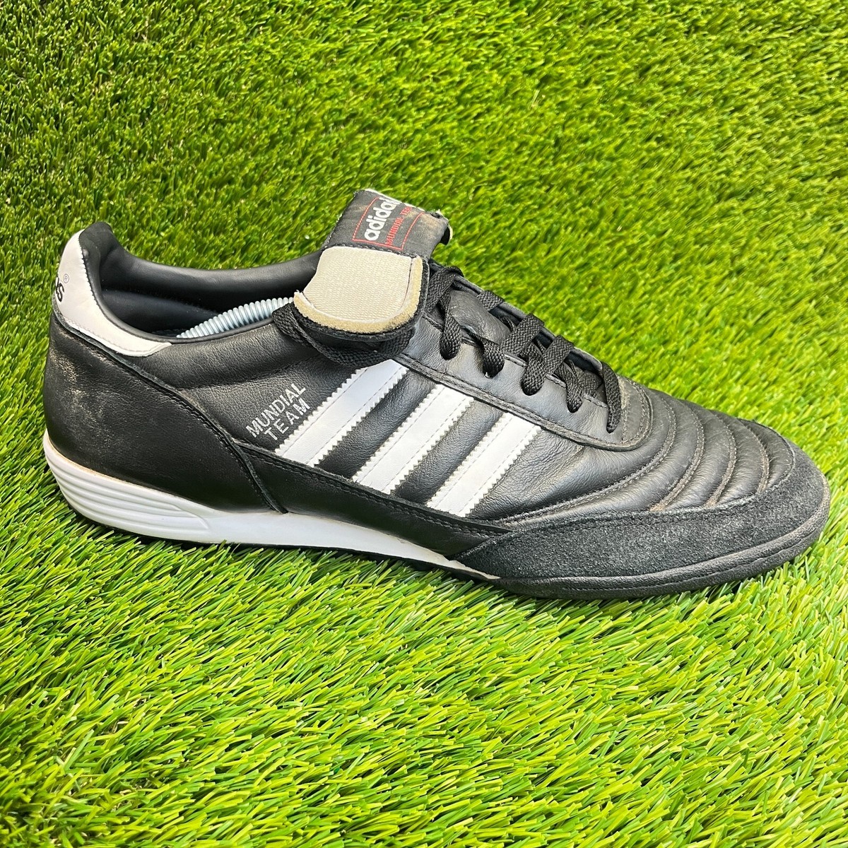 adidas MUNDIAL TEAM サッカーシューズ adidas Soccer shoes MUNDIAL TEAM Black/Running White/Red