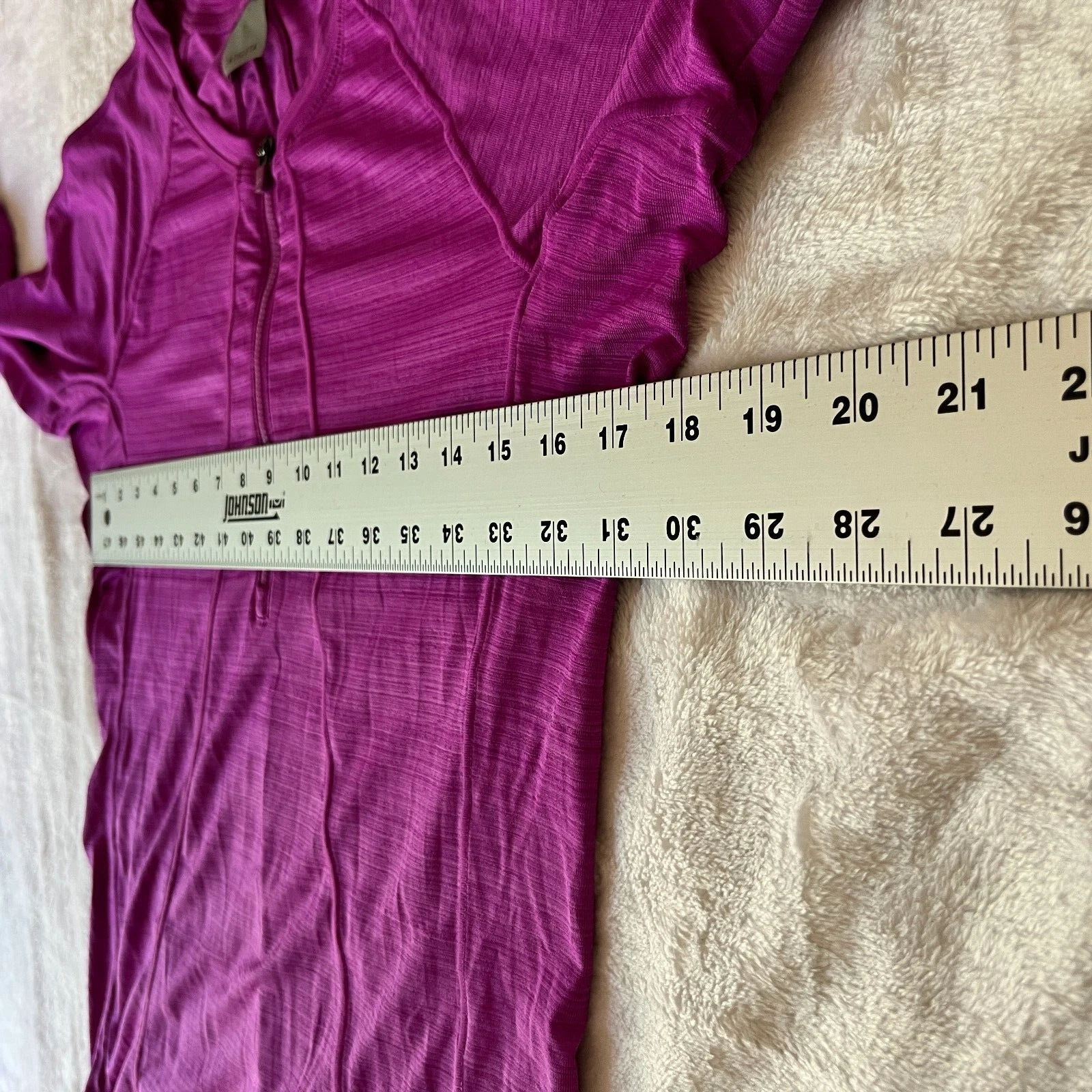 athleta pacifica upf 50 1/2 zip long sleeve pullover workout shirt