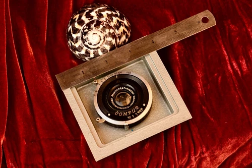 VINTAGE SCHNEIDER-KREUZNACH ANGULON F6.8 90MM DRP LENS COMPUR SHUTTER WORKS