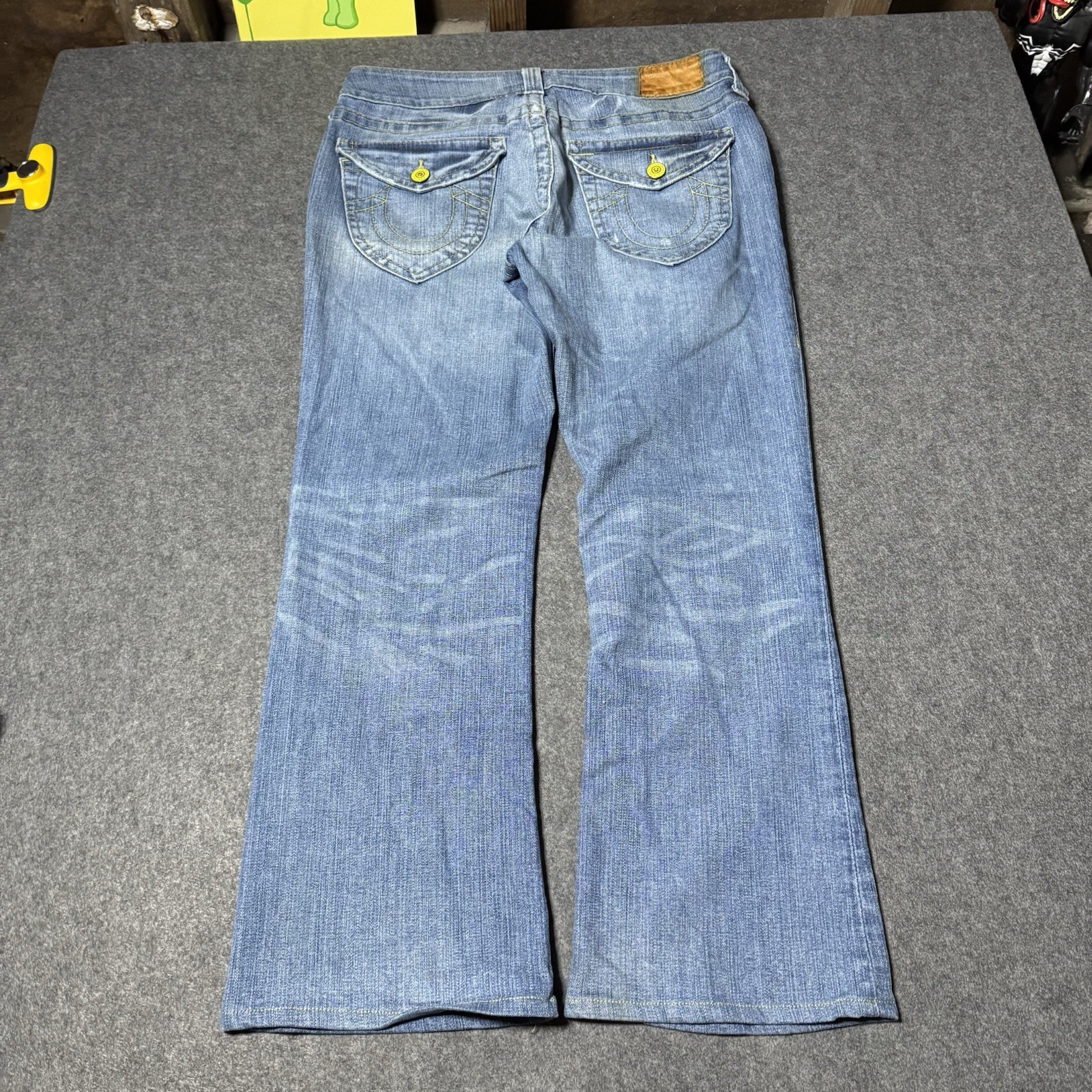 VTG Y2K True Religion Womens Bootcut Embroidered Flap Jeans Size 31 Grunge Goth thumbnail 6