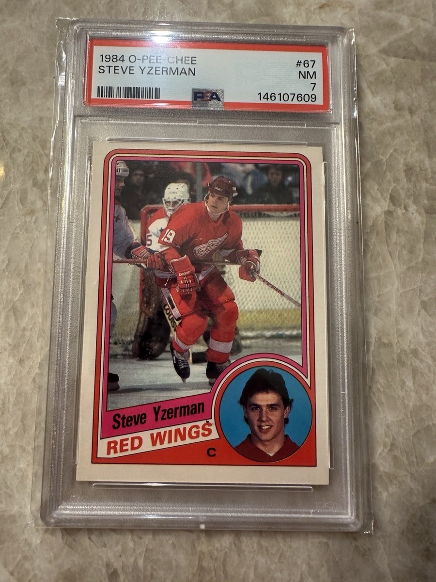 1984 O-Pee-Chee RC #67 HOF STEVE YZERMAN Rookie Detroit Red Wings
