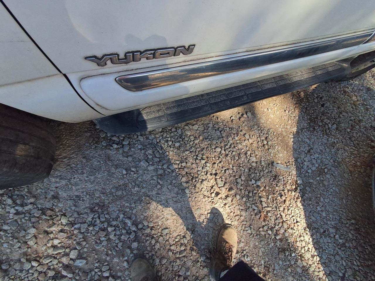 Temperature Control Roof Mounted Auxiliary Fits 03-06 SUBURBAN 1500 2621230