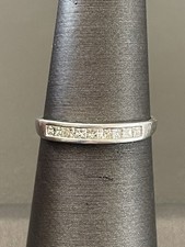 Platinum 0.25CTW Diamond Wedding Band. Size 5.75 K11