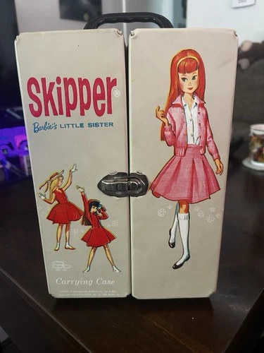 Vintage 1963 Mattel Skipper Doll w/ Carrying Case