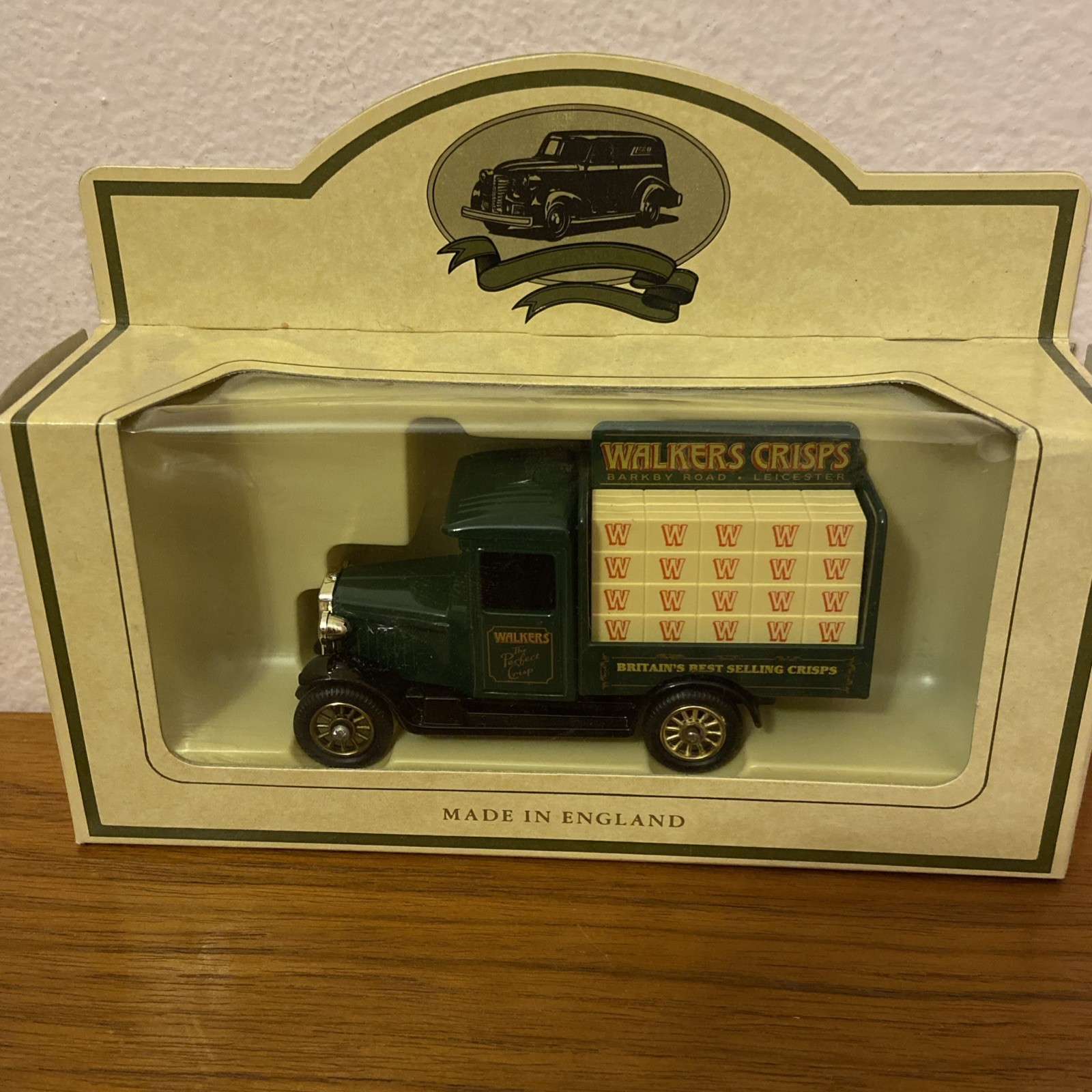 Picture 3 of 6
