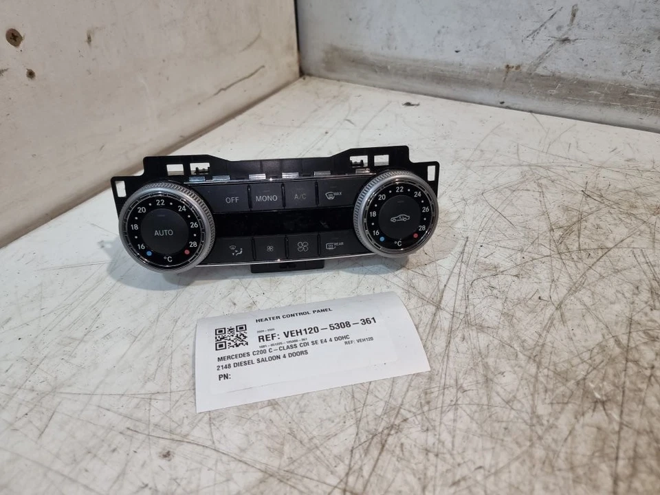 Mercedes C-Class A/C Heater Climate Control Panel 2.1 2009 W204 OEM A2048300590 - Image 3 of 4