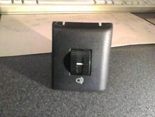 Schalter Leuchtweitenregulierung VW Polo Steilheck 86C 867941333