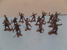 MARX 54mm RUSSIAN SOLDIERS - 14 COUNT