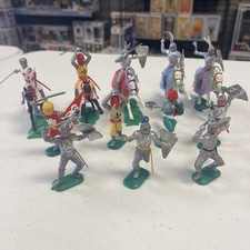 Vintage Lot Timpo Swoppet Medieval Knight 5 Mounted and 7 Foot Figures Very Nice