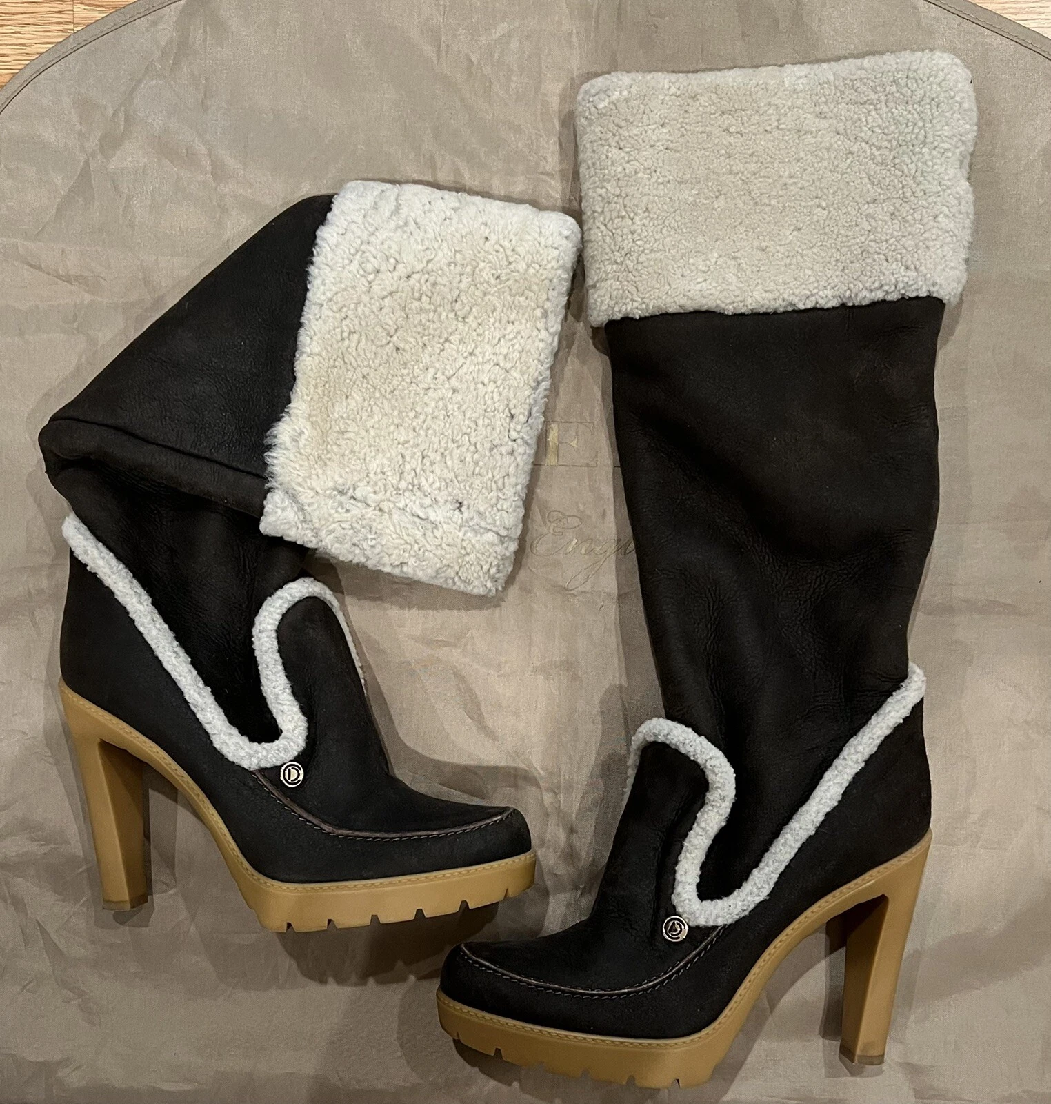 Plateforme d'hiver Dior marron foncé 