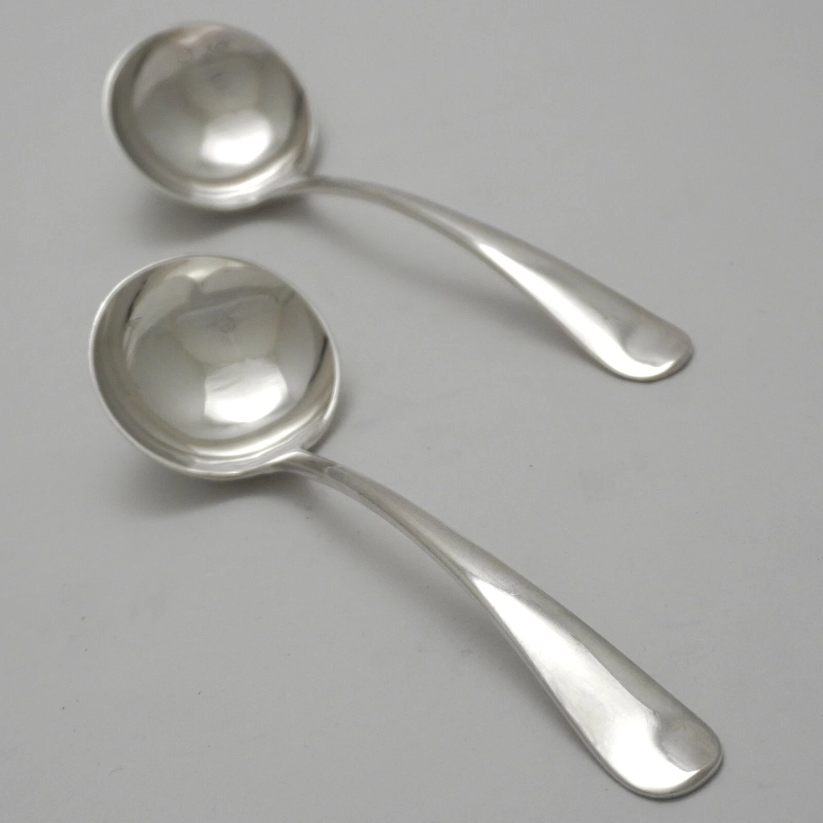 COLONIAL RATTAIL Design Elkington Silver Service Cutlery Pair of Sauce Ladles