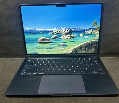 2022 Apple MacBook Air 13.6'' M2 256GB A2681