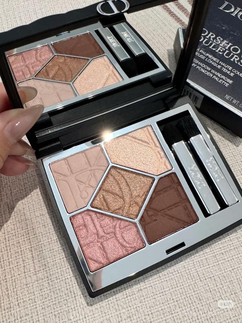 アイシャドウ DIOR DIORSHOW 5 COULEURS 647 Dior Diorshow 5 Couleurs 647 Silk Taupe Eyeshadow 23085 | eBay