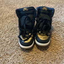 Pre Owned But In Good Condition Jordan 1 High Black/gold Mens/youth Size 7