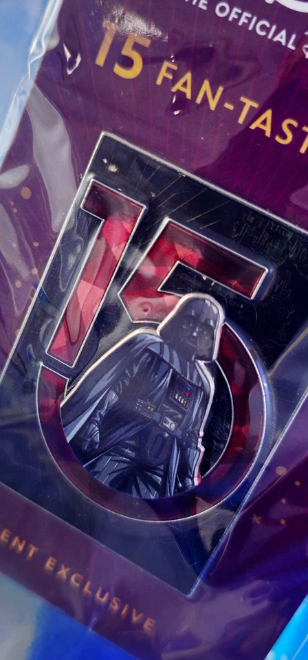 Disney D23 Pin - 15 Fan-tastic Years - Darth Vader LE 300 Star Wars - Image 2 of 2