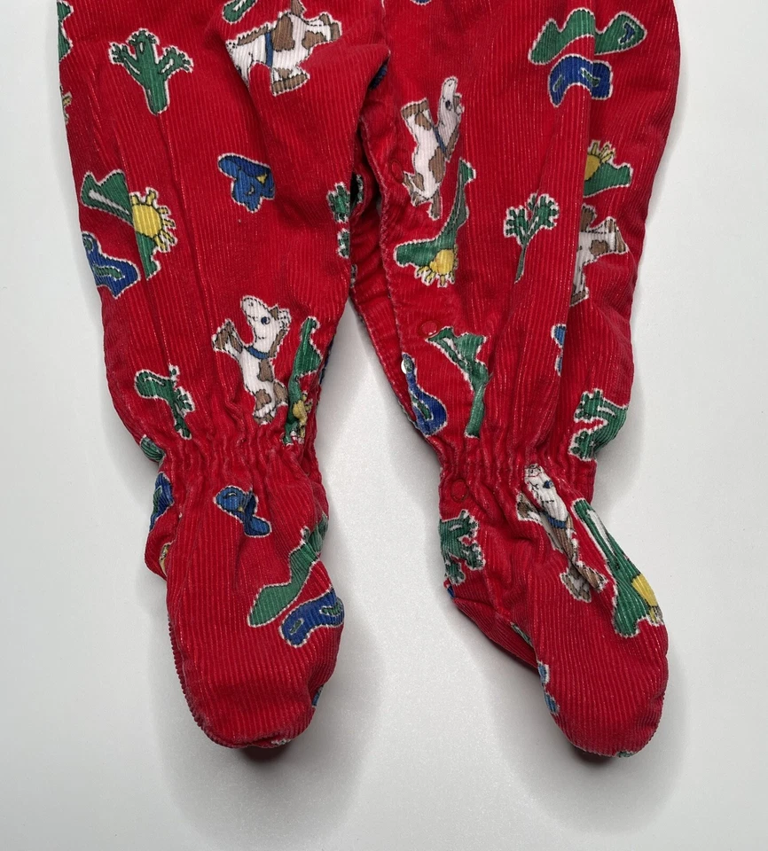 Macacão OshKosh B'gosh Vestbak Veludo Vermelho Cavalo Footsie Feito Nos EUA 6-9 M - Imagem 4 de 4