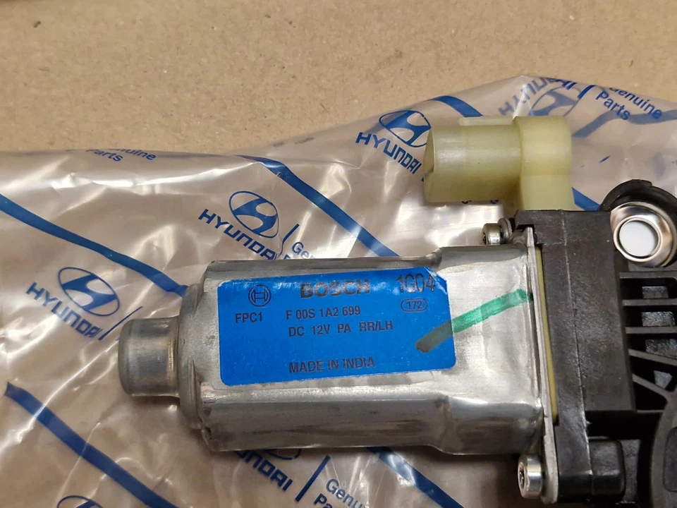 Hyundai i10 Rear left Window Motor 2007-2013 988100X200 Genuine NEW OEM - Image 4 of 4