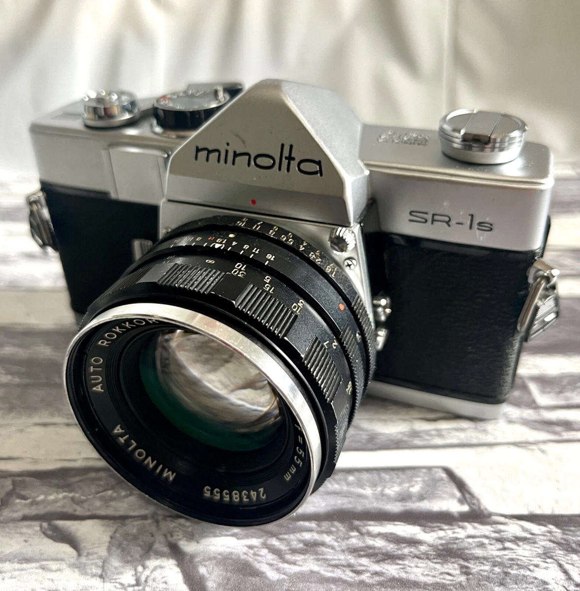 MINOLTA SR-1s ROKKOR-PF 55mm フィルムカメラ Minolta SR-1 SLR 35mm Film Camera with 55mm 1:1.8 Auto
