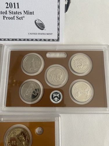 2011-S United States Mint Proof Set San Francisco 14 Coins - Picture 7 of 8