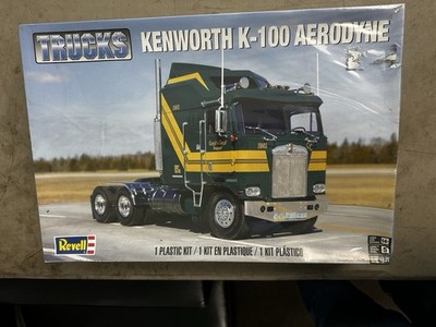 Revell Trucks Kenworth K-100 Aerodyne 1:25 Plastic Model Kit