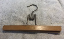 Vintage Nevco Manhattan Island Wood/Metal Hanger
