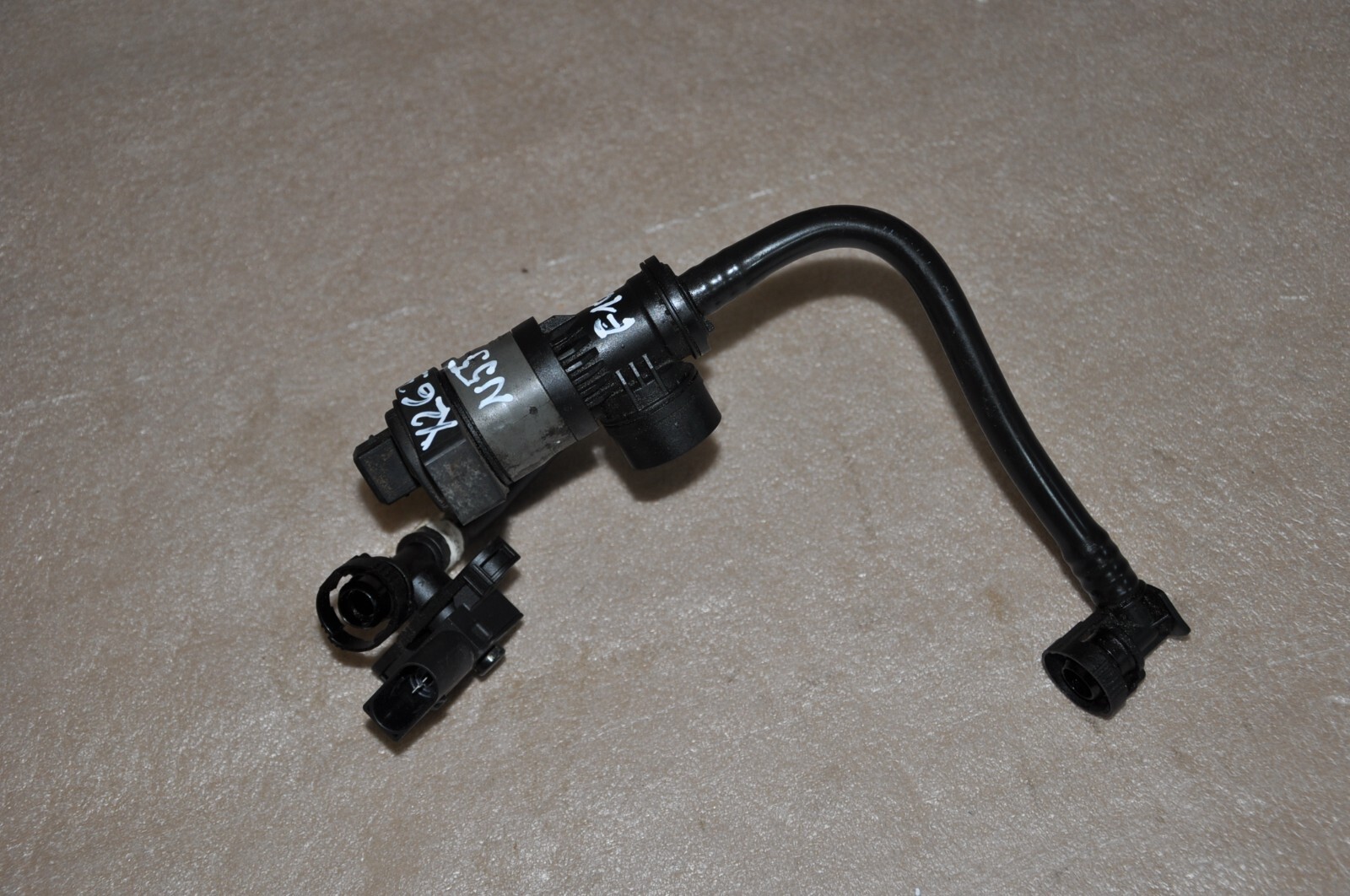 BMW 3 Series F30 2013 RHD Fuel Tank Breather Valve 7636155 for  