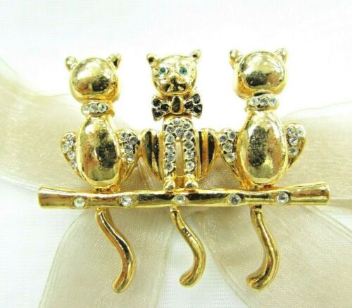 18KGP Three Cats Swarovski Element Austrian Crystal Rhinestone Brooch Pin - Picture 1 of 2