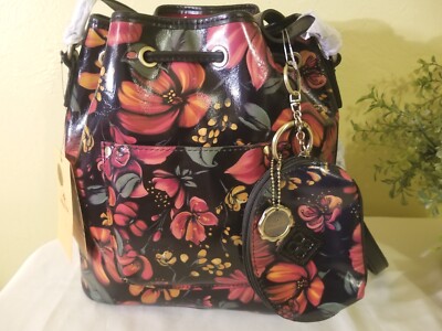 Patricia Nash ''Sabina'' Leather Drawstring Shoulder Bag In Tropical Escape Print