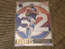 2021-22 Panini Select Karl-Anthony Towns Numbers Nmmt