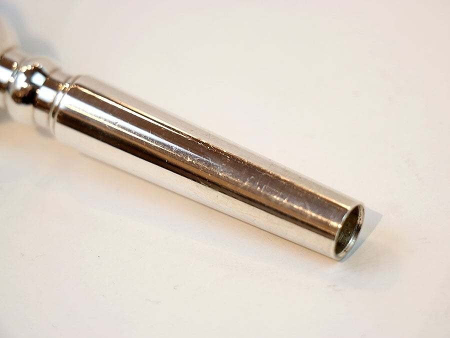 シルキー　9C4 Schilke 9C4 Trumpet Mouthpiece Silver Finish Used B Grade