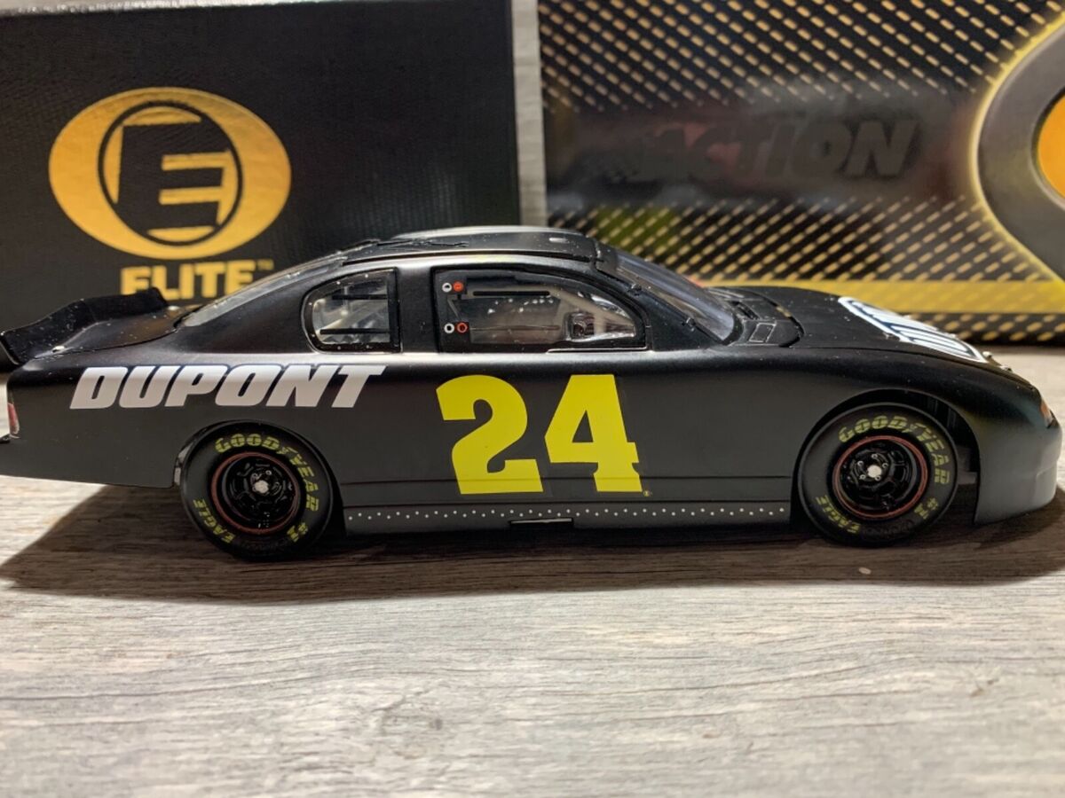 2002 JEFF GORDON #24 BLACK DUPONT TEST CAR 1/24 scale RCCA 2002 JEFF GORDON #24 BLACK DUPONT TEST CAR 1/24 scale RCCA