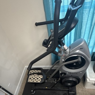 Bowflex Max Trainer M7 Electric Elliptical, Built-In Workouts HR Monitor, Manual