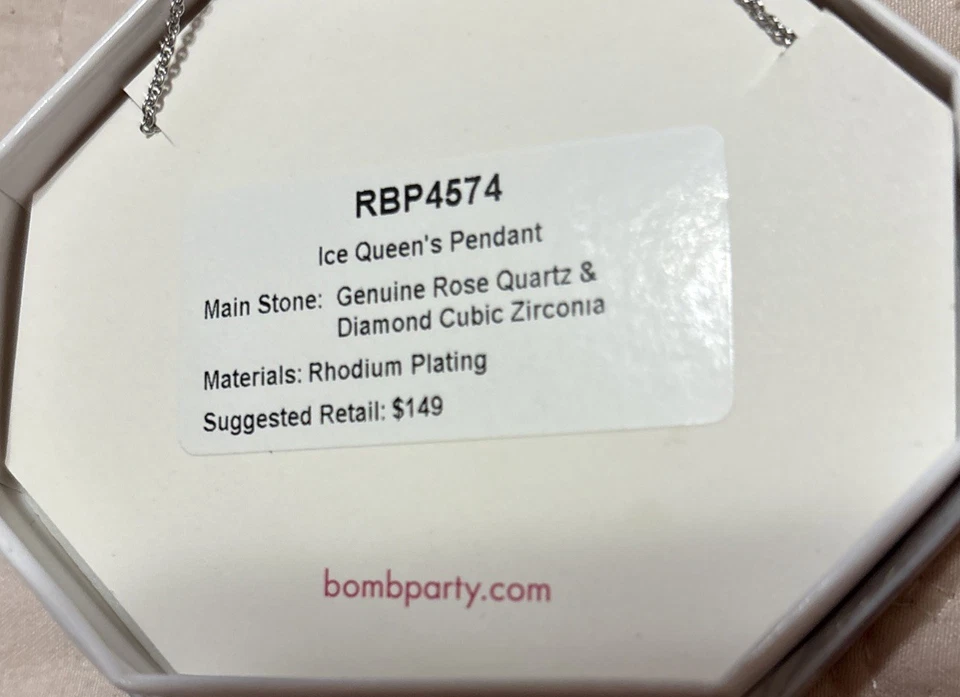 Bomb Party RBP4574 Iceland Dreams Collar Colgante Reina de Hielo Gen Cuarzo Rosa Foto 3 de 4