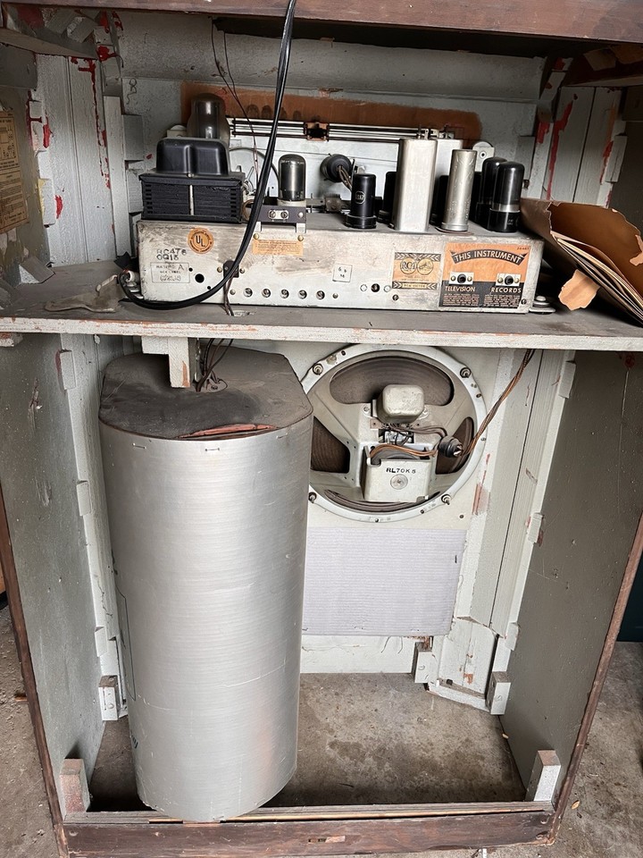 Title: 🕰️ Vintage RCA Victor Floor Console Tube Radio 1940s | eBay